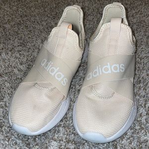 Adidas Slip on Cloudfoam sneakers
